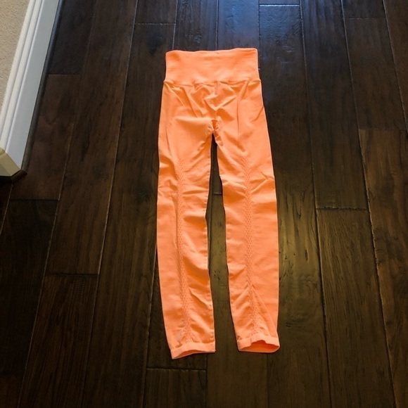 FP Movement Activewear High Rise Leggings Color: Orange Size: XS/S - Picture 3 of 7